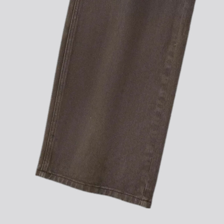 Stretchable mid-rise women's jean pants